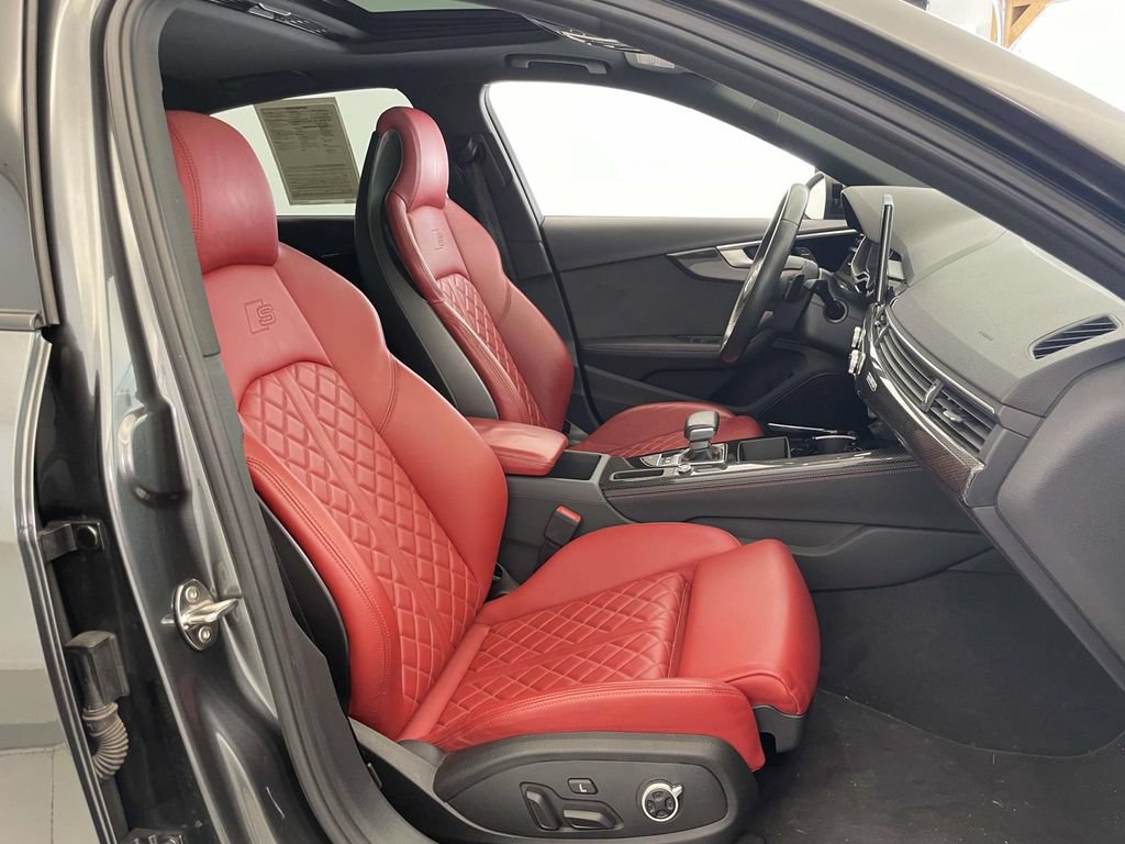 Used 2022 Audi S4 Prestige AWD/4WD image 21