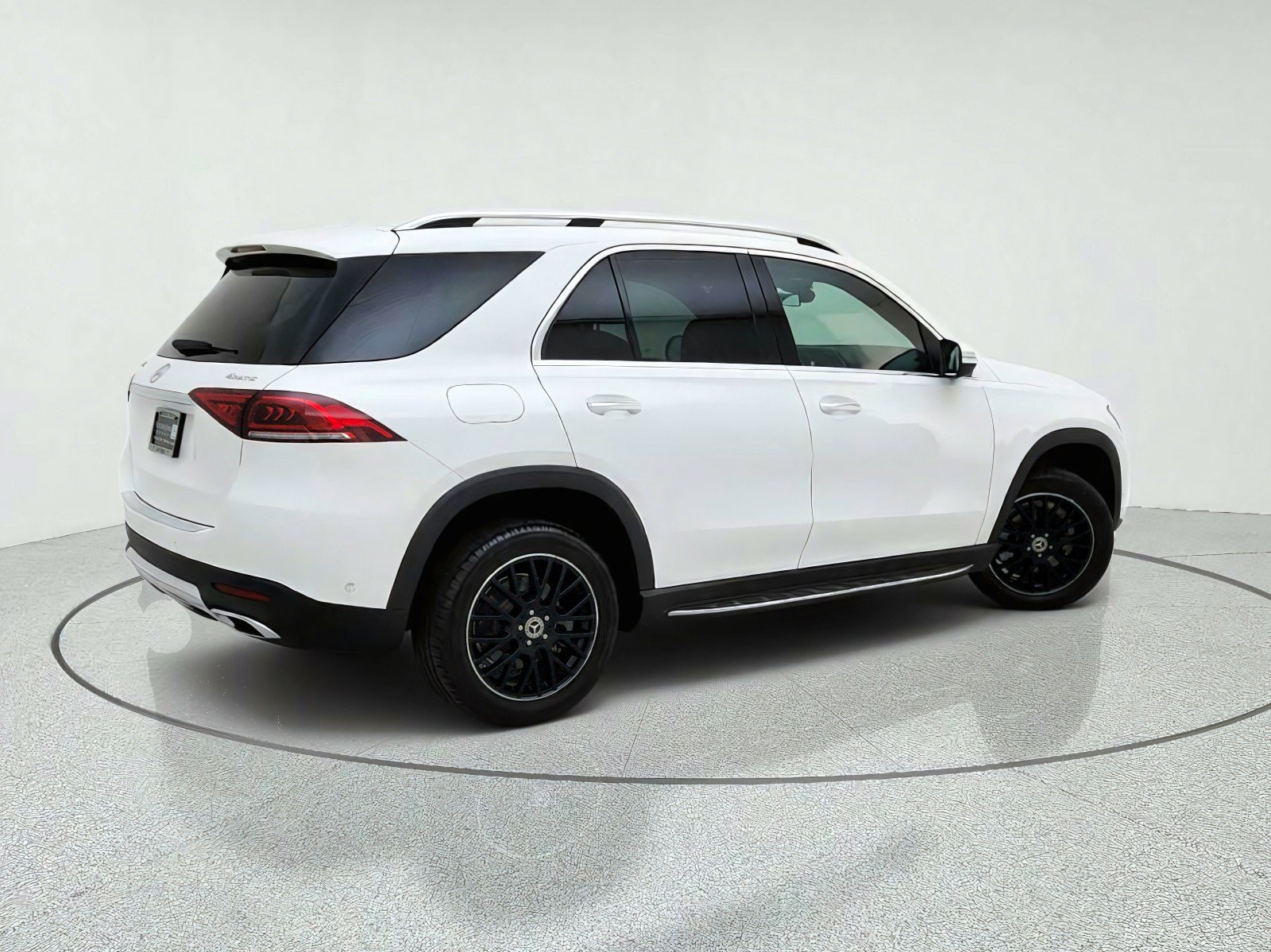 Certified 2020 Mercedes-Benz GLE 350 4MATIC image 8