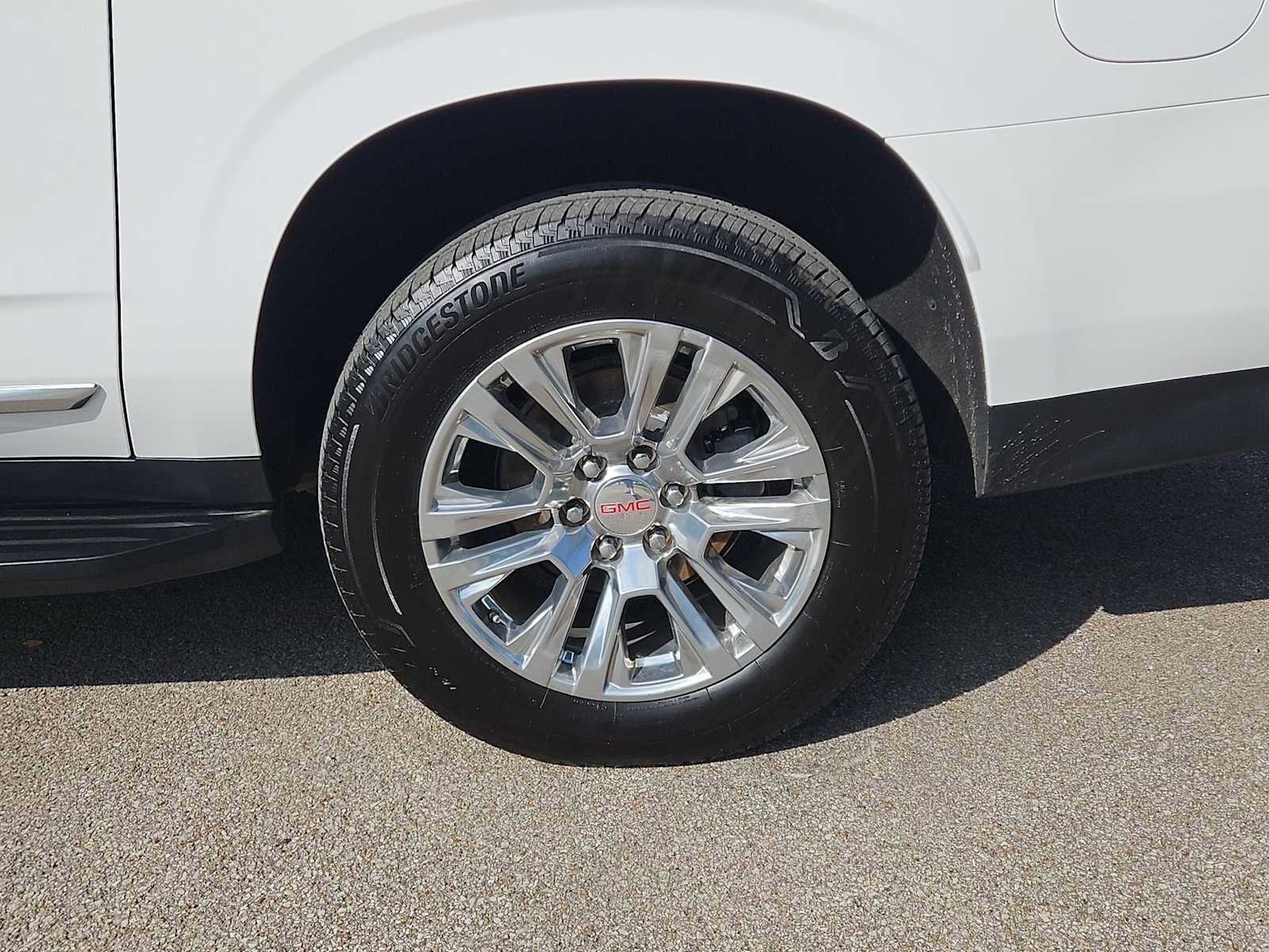 Certified 2021 GMC Yukon XL Denali AWD/4WD image 24