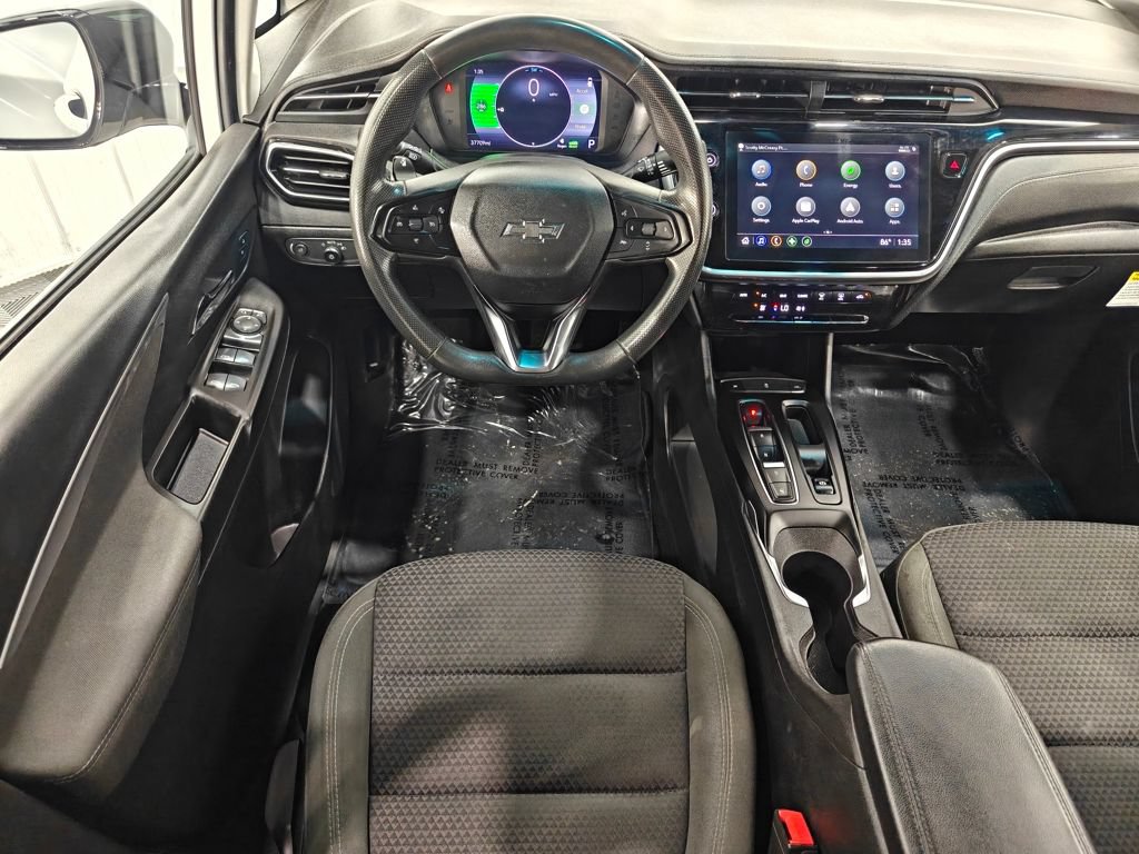 Used 2023 Chevrolet Bolt LT w/ Driver Confidence Package FWD image 4