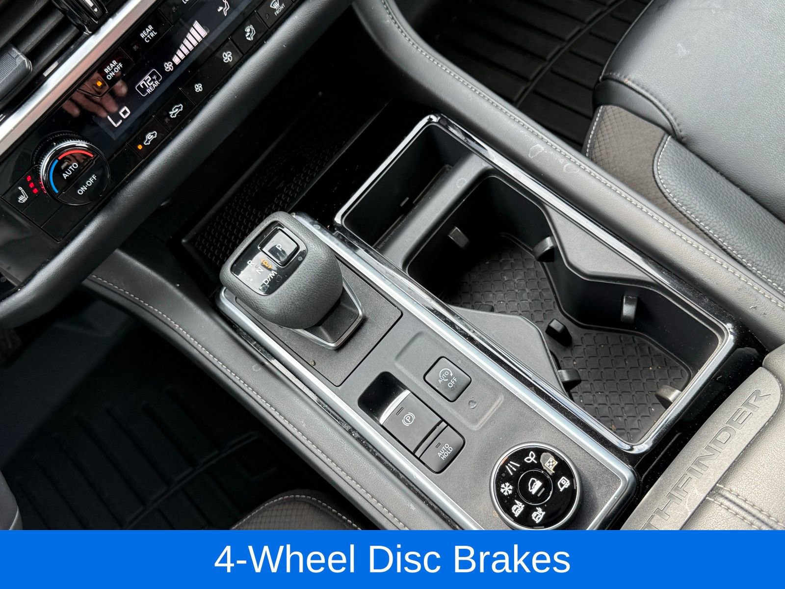 Used 2024 Nissan Pathfinder SL image 30