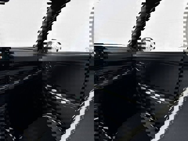 New 2025 Kia K4 GT-Line w/ GT-Line Premium Package image 28