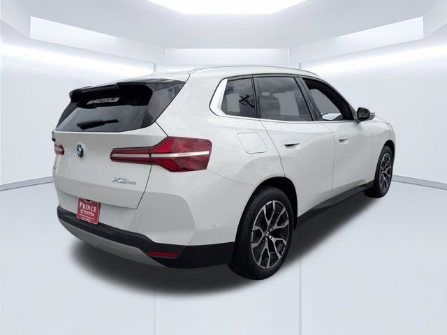 Used 2025 BMW X3 xDrive30i w/ Convenience Package AWD/4WD image 4