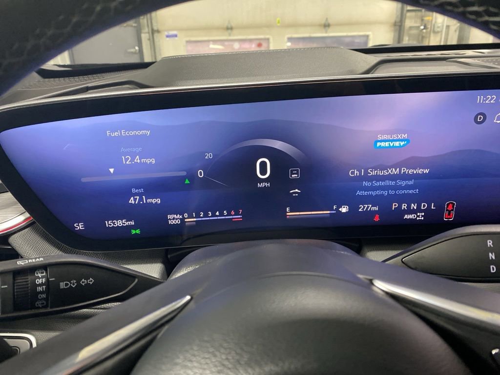 Used 2025 Buick Enclave Preferred image 33