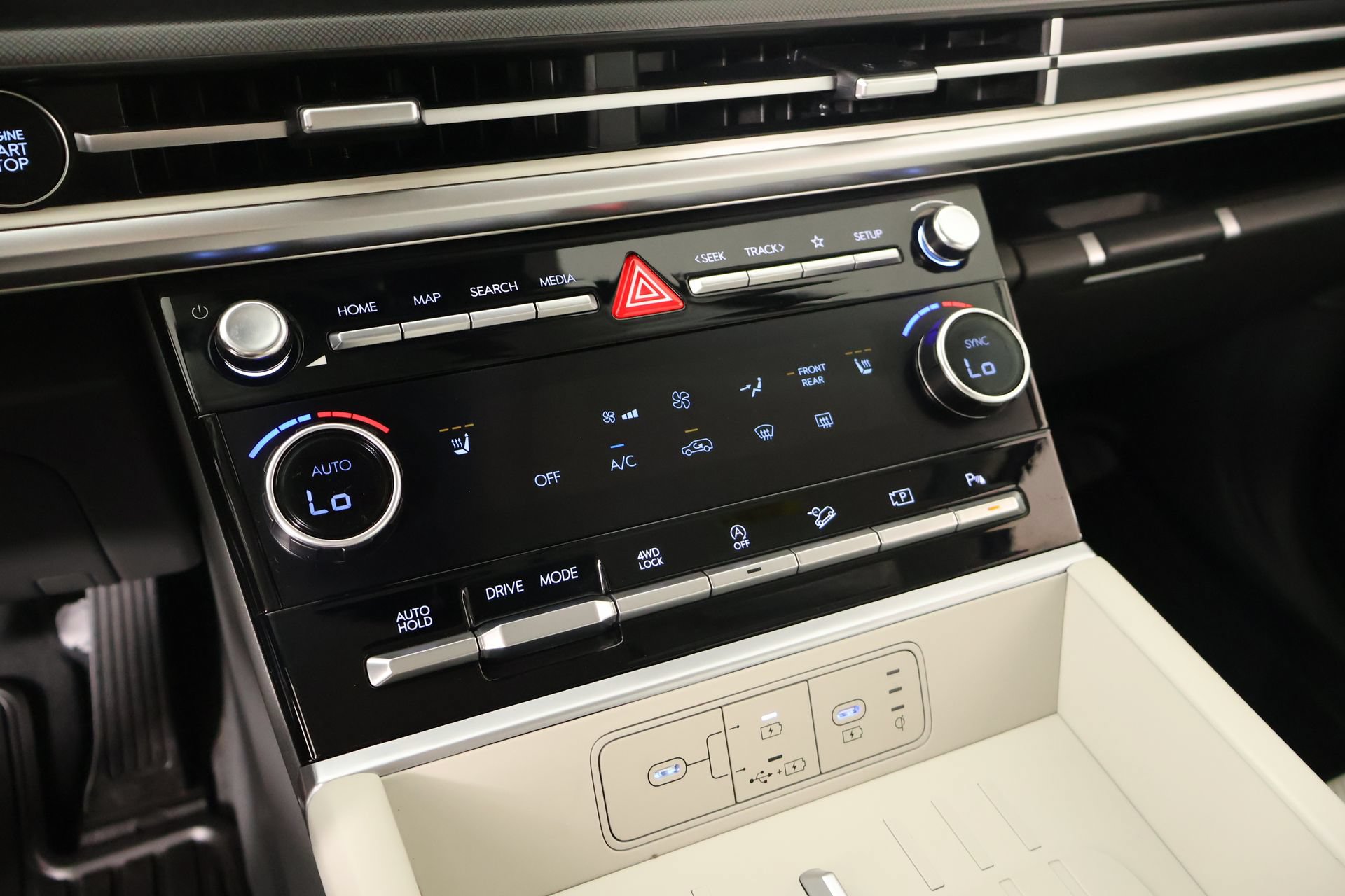 Certified 2026 Hyundai Santa Fe SEL AWD/4WD image 7