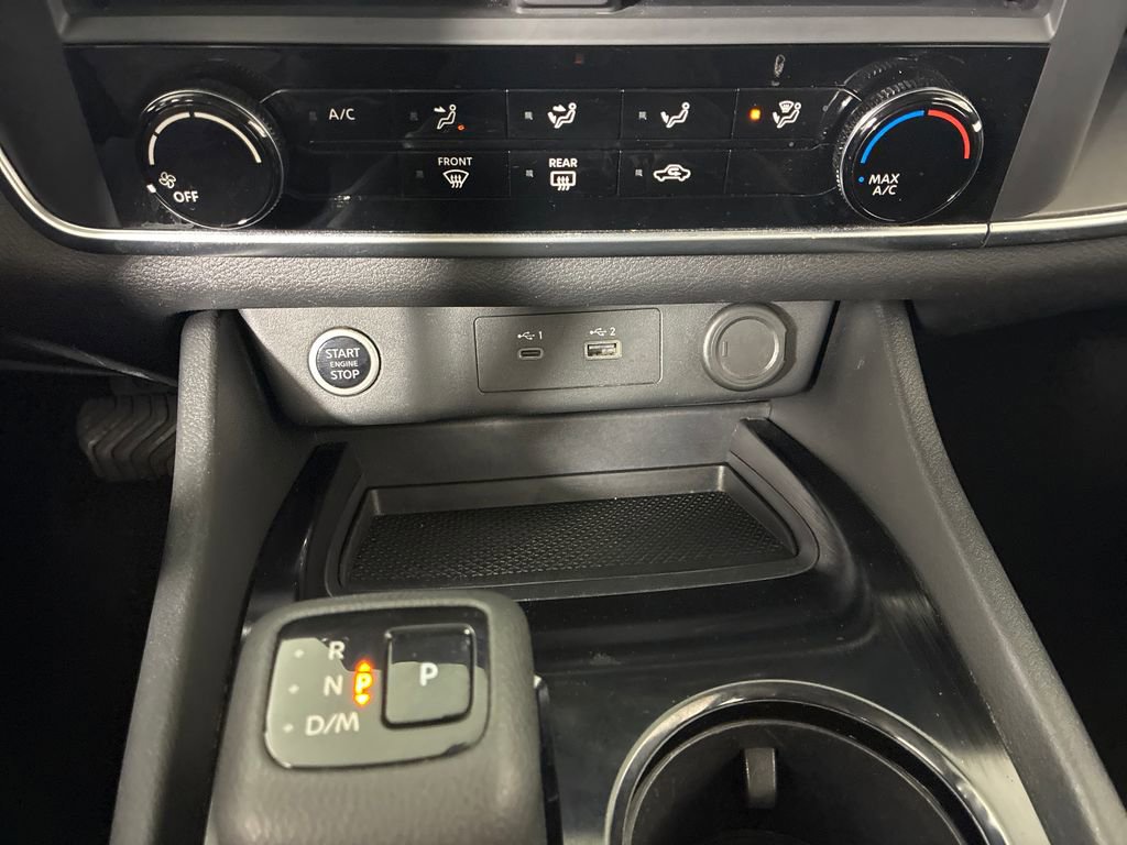 Used 2023 Nissan Rogue S AWD/4WD image 21