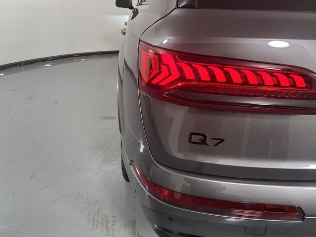 Used 2023 Audi Q7 2.0T Premium Plus w/ Premium Plus Package image 32