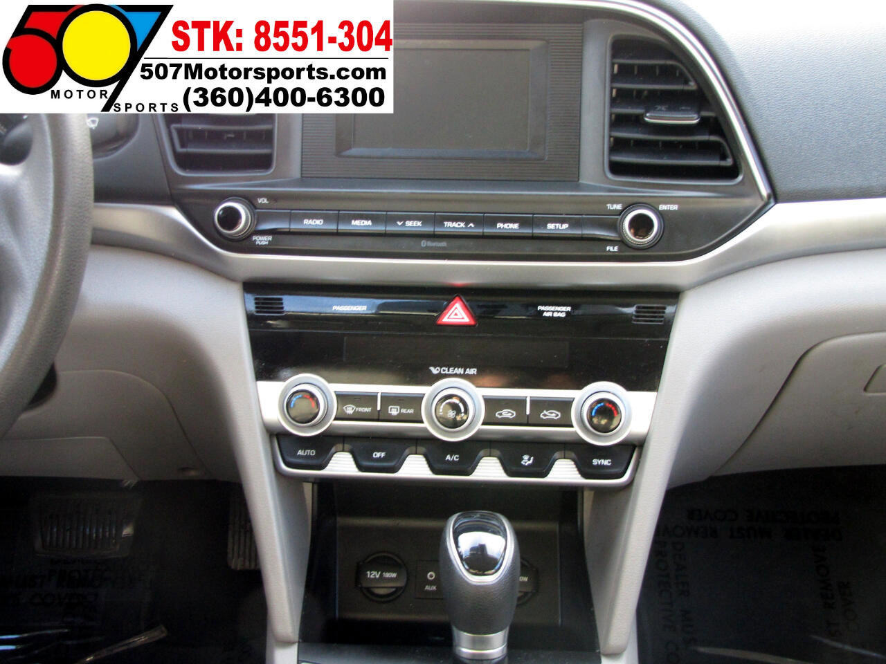 Used 2020 Hyundai Elantra SE image 19