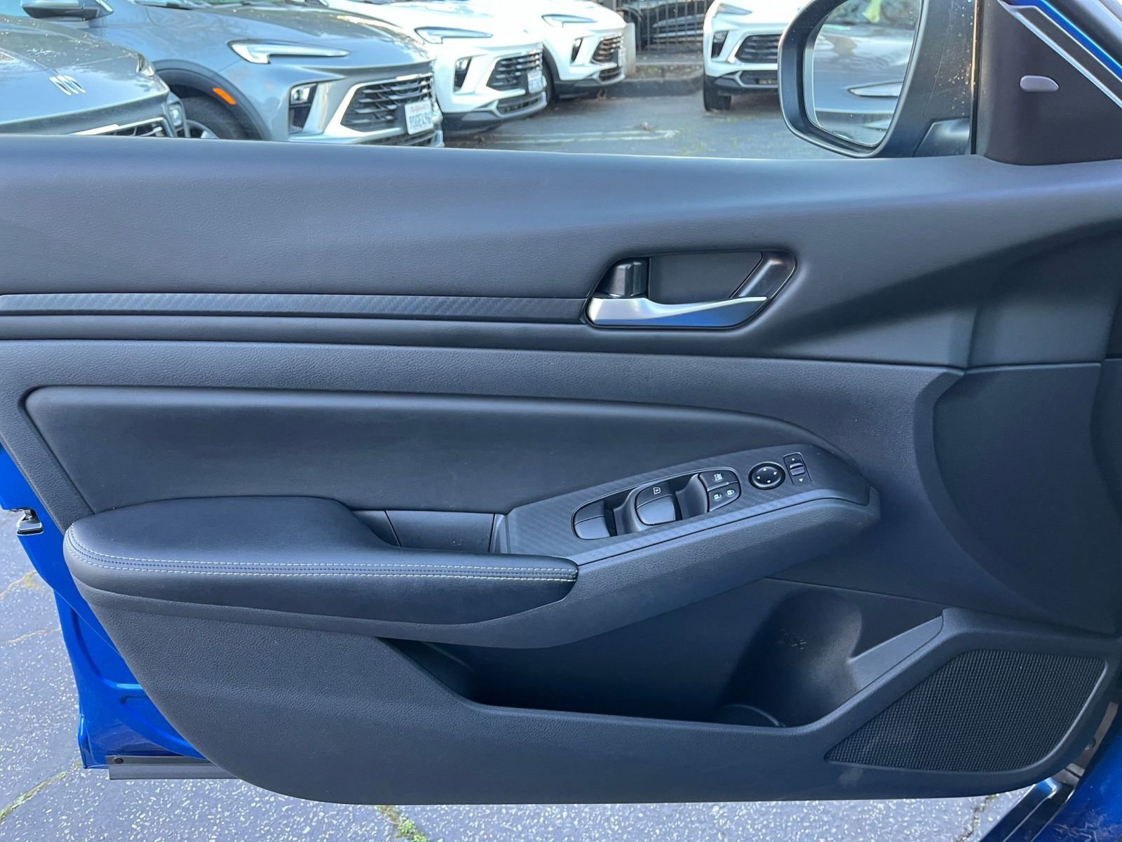 Used 2025 Nissan Altima 2.5 SV image 20