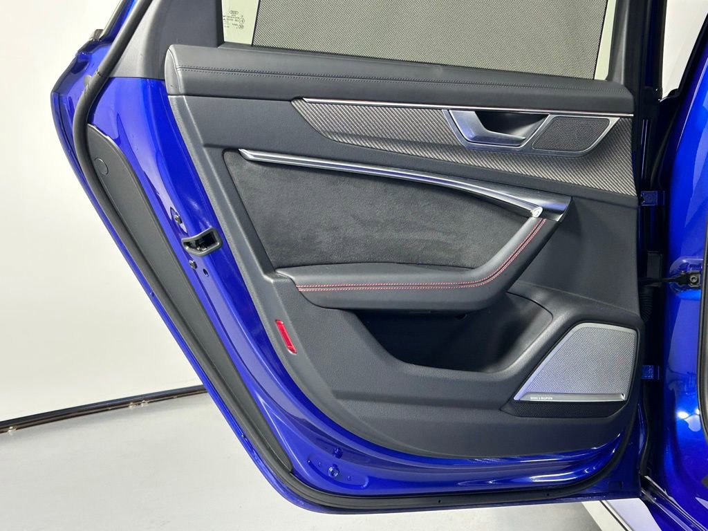 Used 2023 Audi RS 6 AWD/4WD image 18