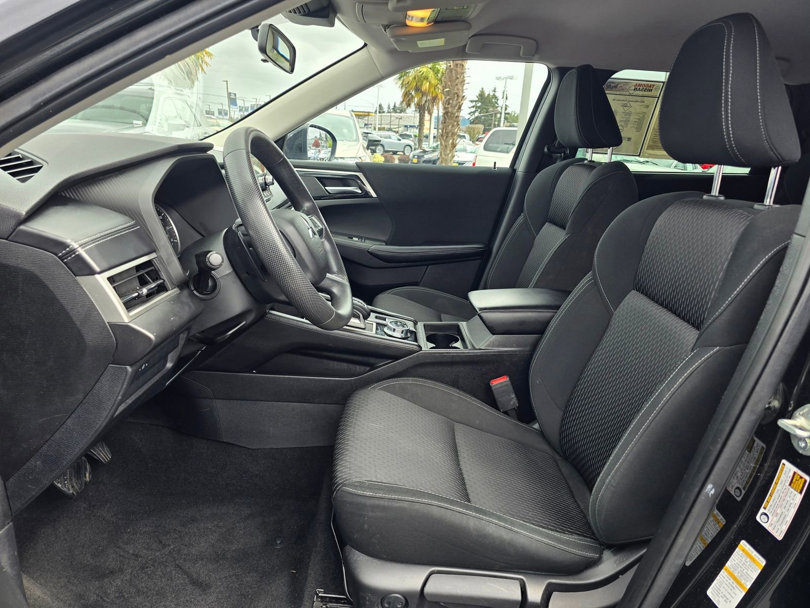 Used 2022 Mitsubishi Outlander ES AWD/4WD image 14