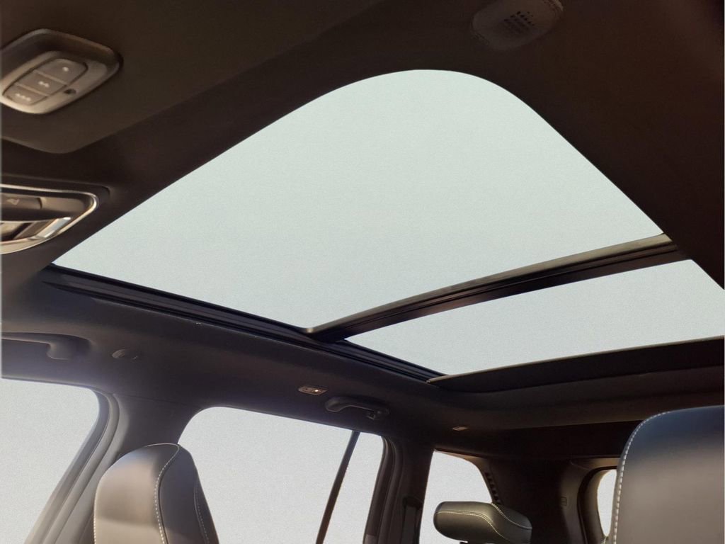 New 2026 Jeep Grand Cherokee Limited image 9