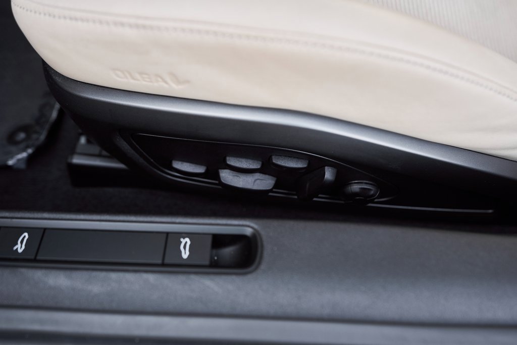 Used 2024 Porsche 911 Turbo S image 31