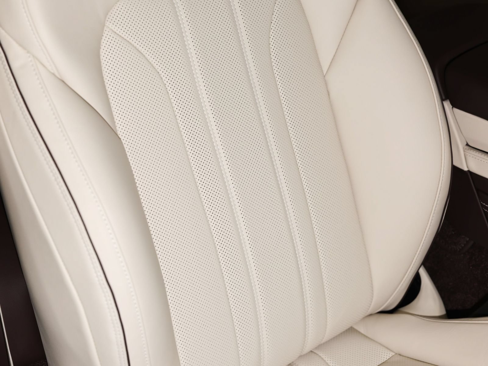 New 2026 Bentley Continental GT AWD/4WD image 23