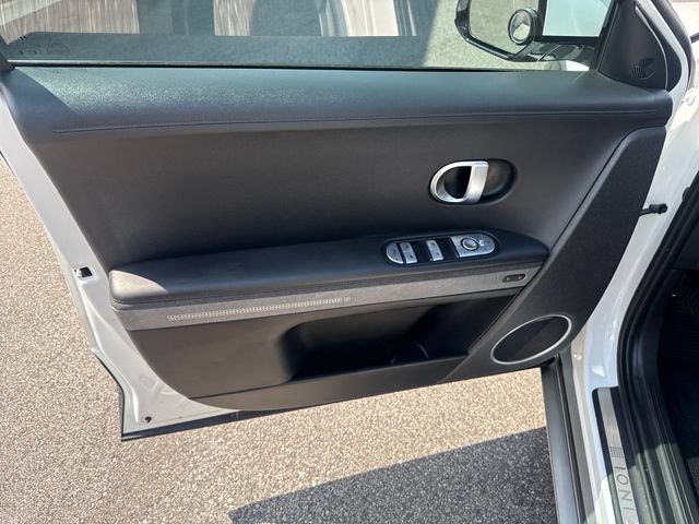 Used 2023 Hyundai Ioniq 5 Limited w/ Cargo Package AWD/4WD image 10