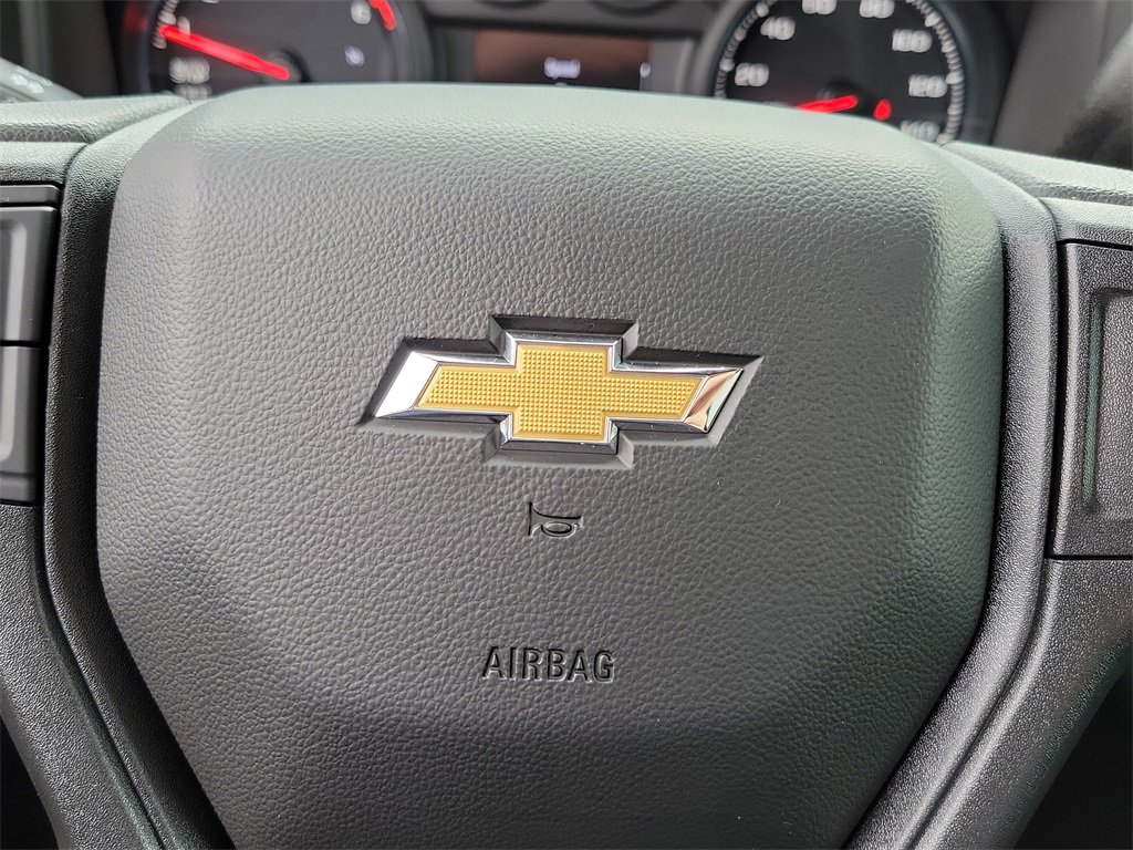 Used 2026 Chevrolet Silverado 1500 Custom image 6