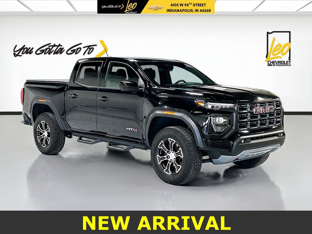 Used 2024 GMC Canyon AT4 w/ Canyon Safety Plus Package image 3