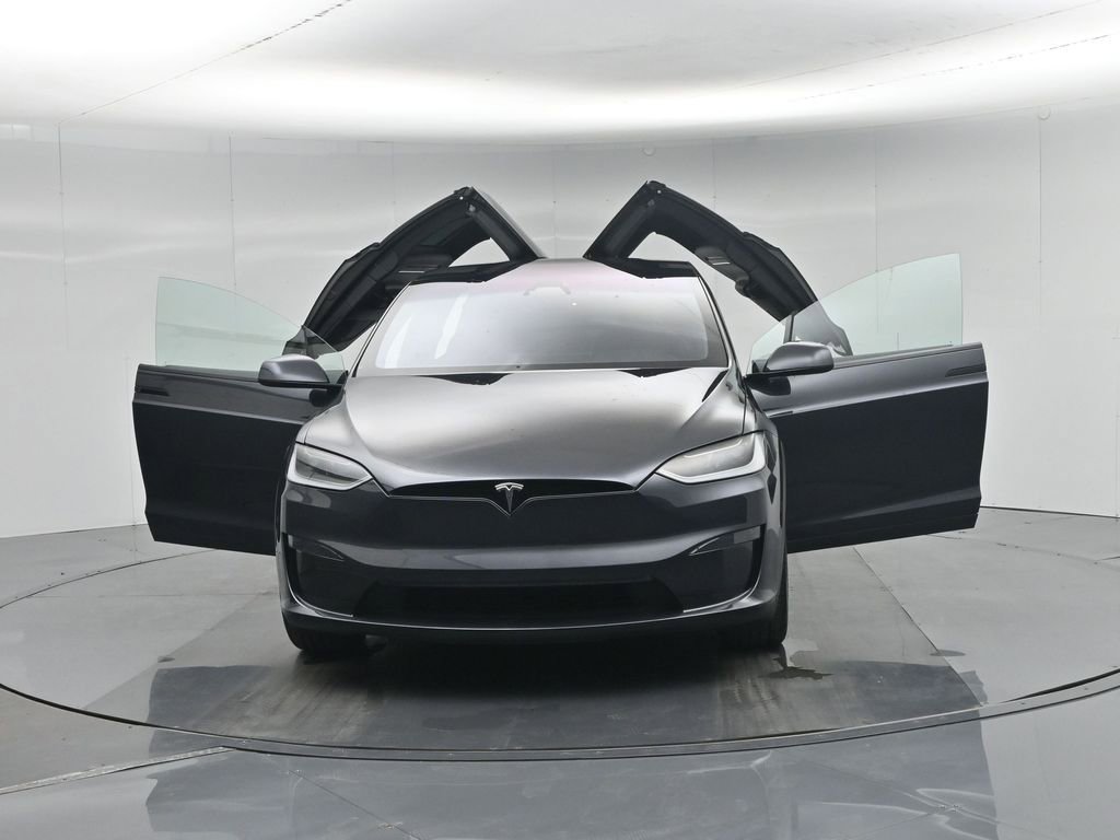 Used 2024 Tesla Model X image 27