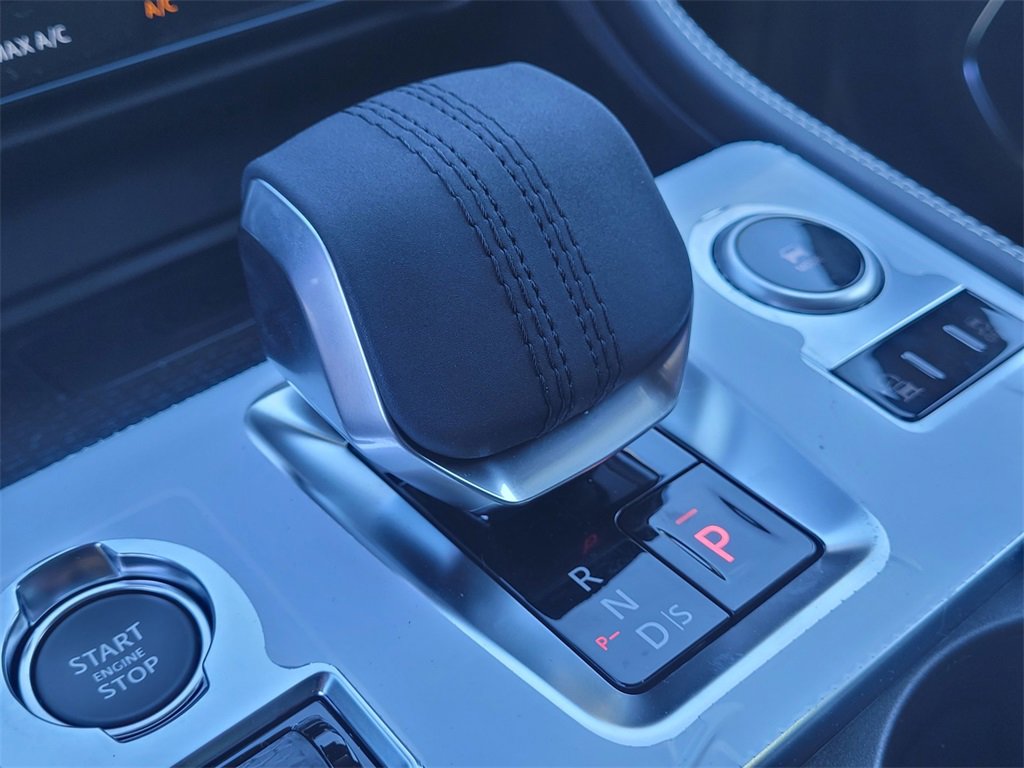 New 2026 Jaguar F-PACE R-Dynamic S image 14