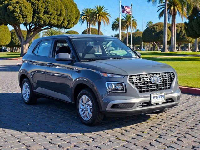 New 2026 Hyundai Venue SE FWD image 4