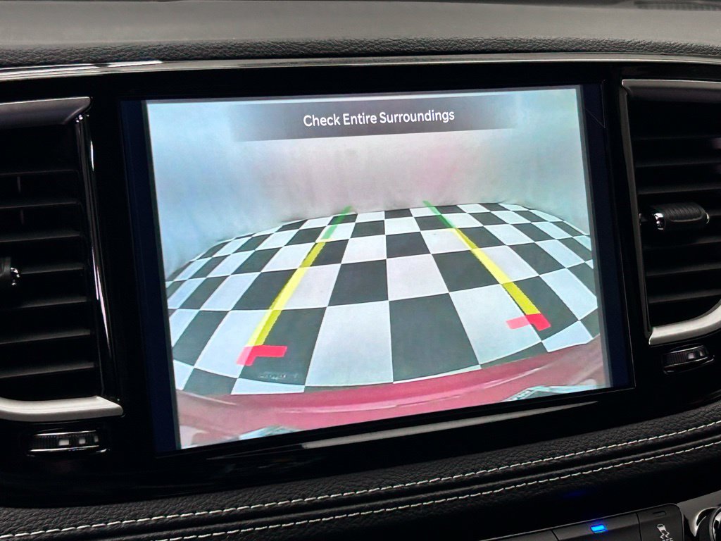 New 2026 Chrysler Pacifica Select AWD/4WD image 32