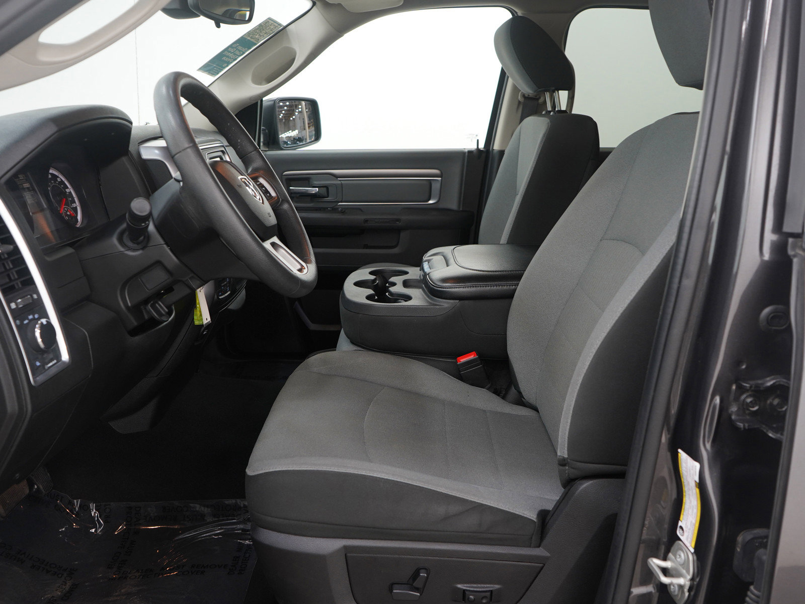 Used 2023 RAM 1500 Classic SLT image 23