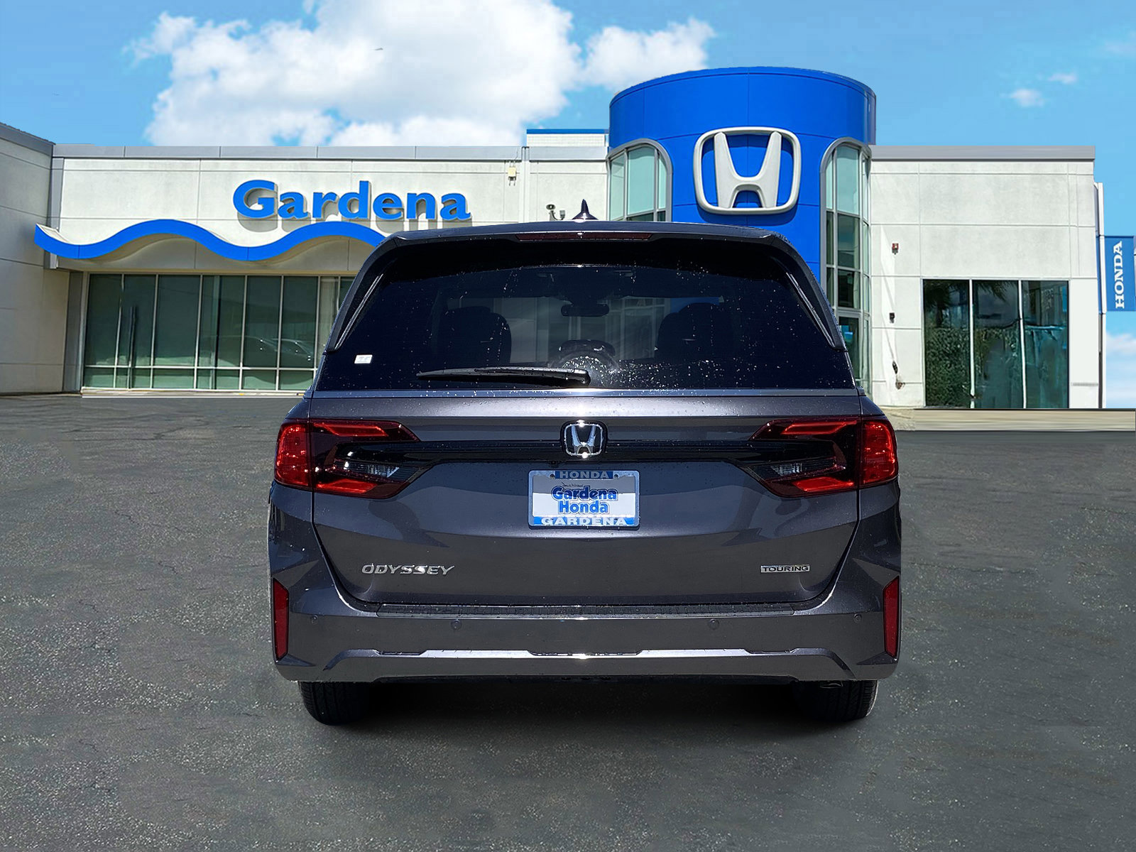 New 2026 Honda Odyssey Touring image 5