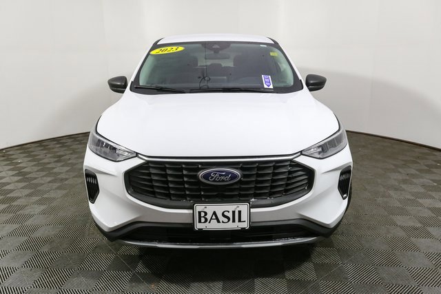 Used 2023 Ford Escape Active image 4