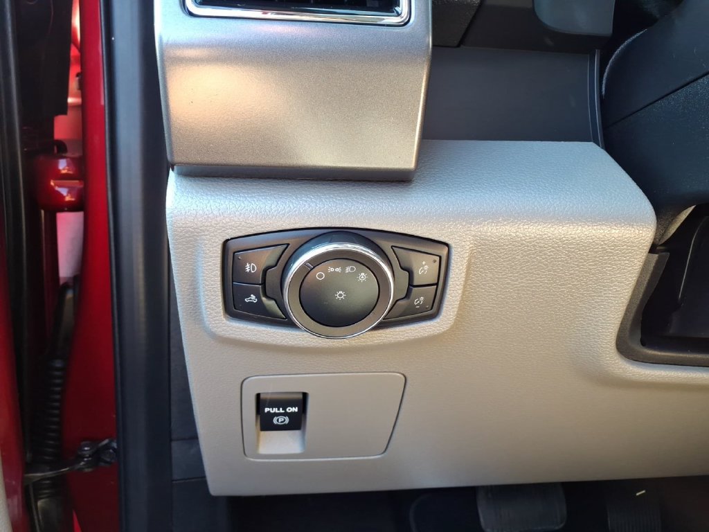 Used 2019 Ford F150 XLT AWD/4WD image 11