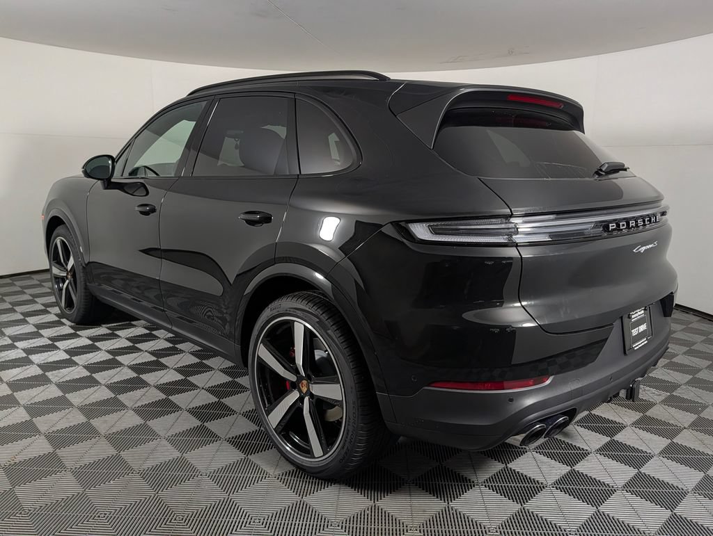 New 2026 Porsche Cayenne S AWD/4WD image 3