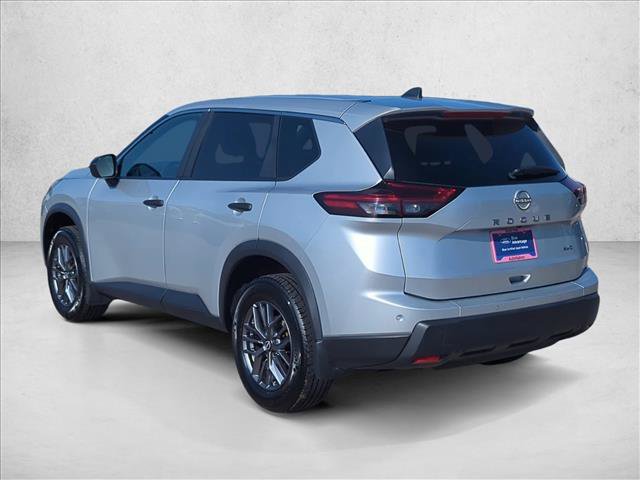 Used 2024 Nissan Rogue S AWD/4WD image 9