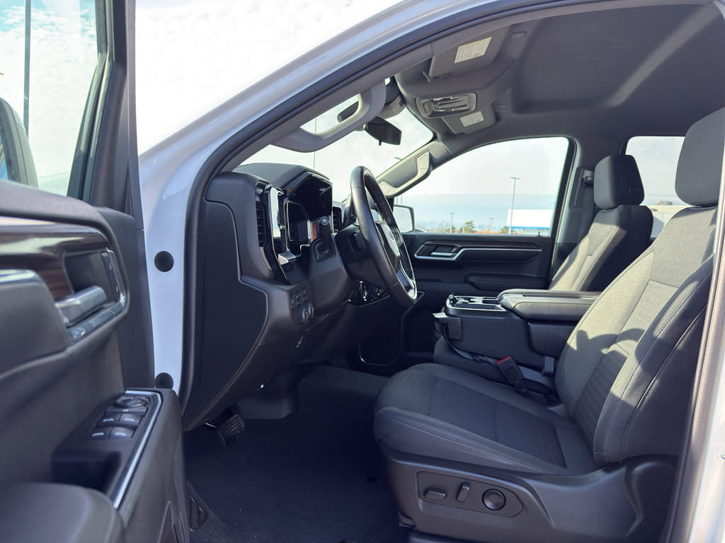 Used 2022 Chevrolet Silverado 1500 RST image 12