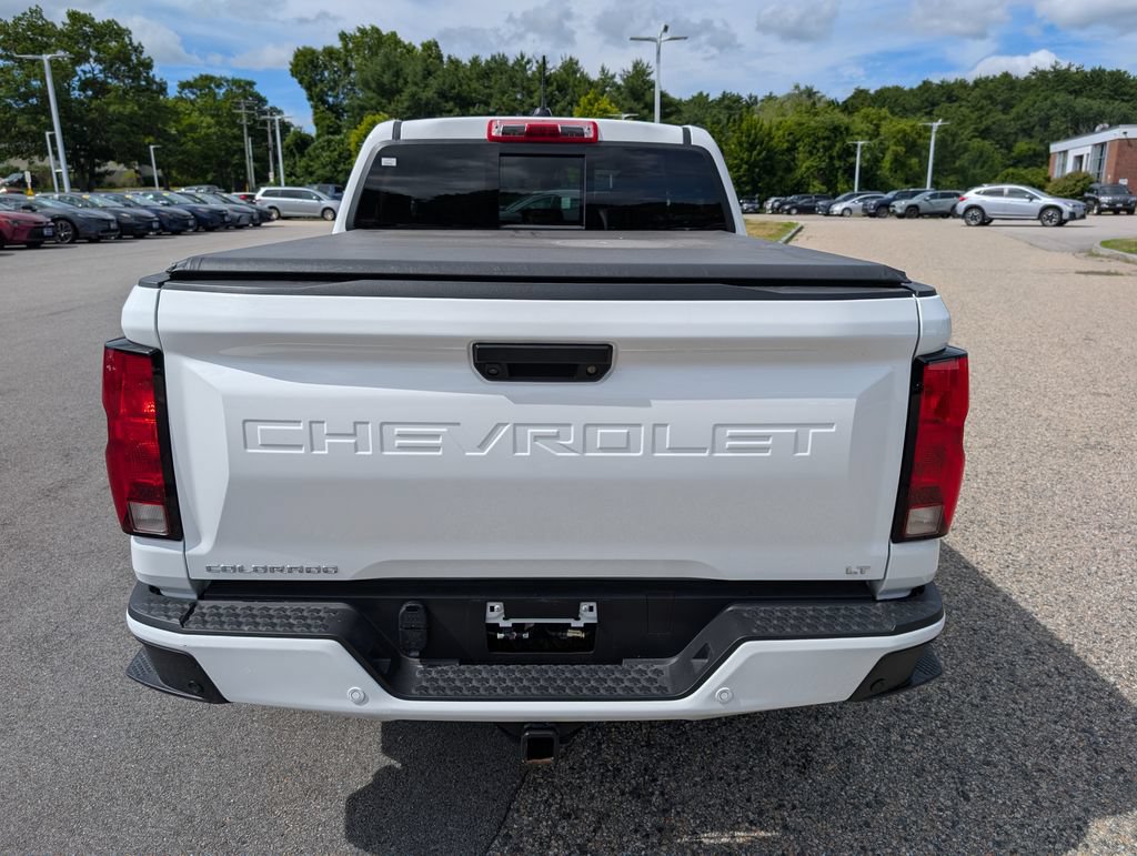 Used 2024 Chevrolet Colorado LT w/ LT Convenience Package AWD/4WD image 4