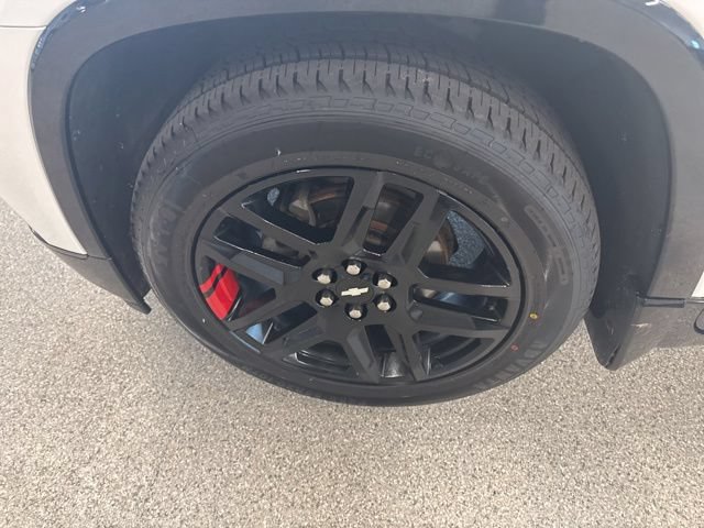 Used 2020 Chevrolet Traverse Premier w/ Redline Edition AWD/4WD image 11
