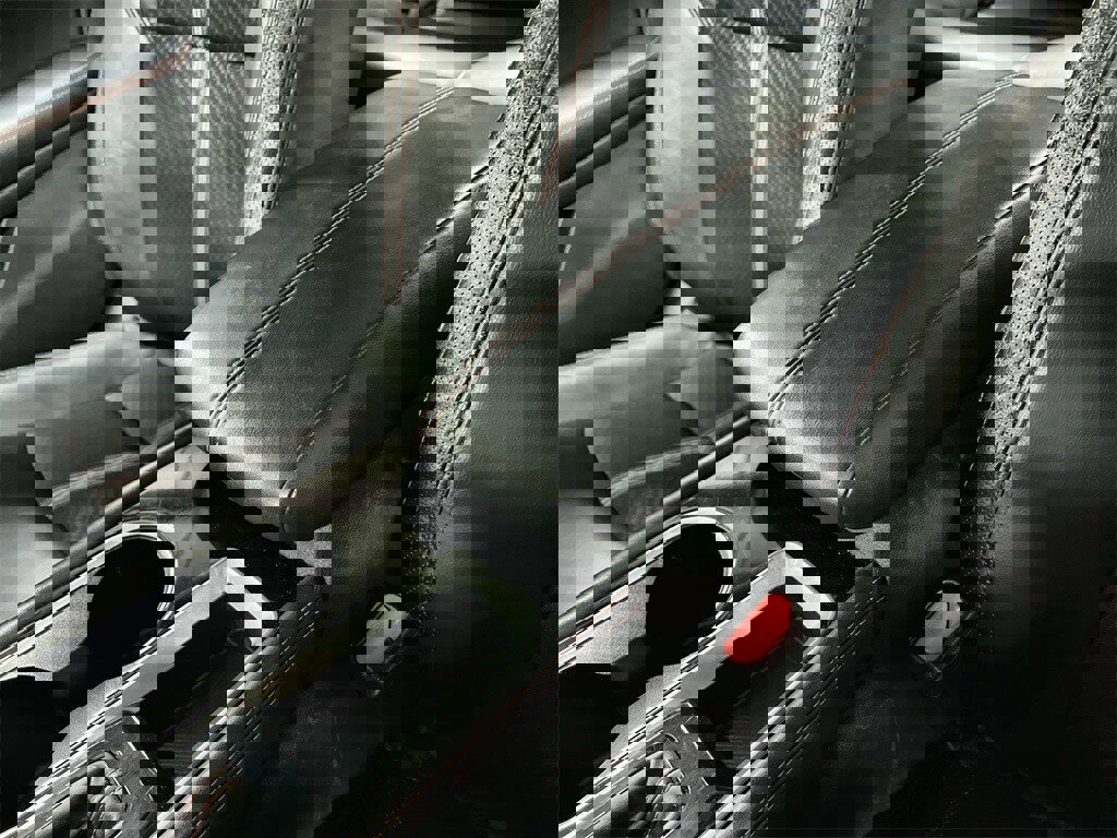 Used 2024 Nissan Altima 2.5 SR image 35