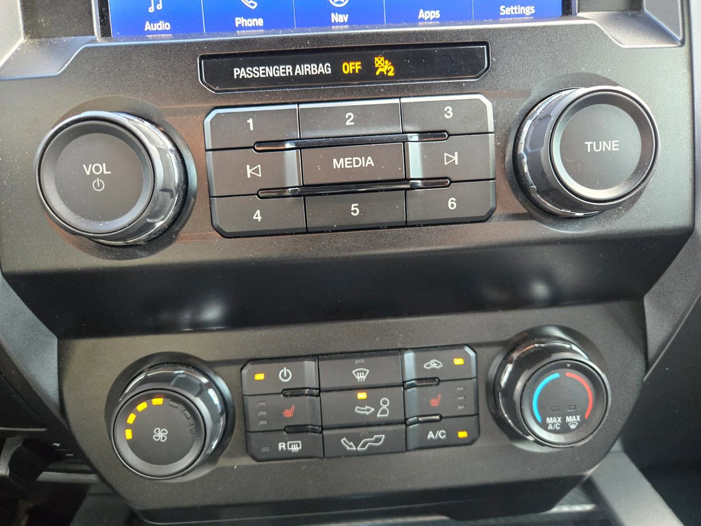 Used 2019 Ford F150 XLT w/ Equipment Group 302A Luxury image 34