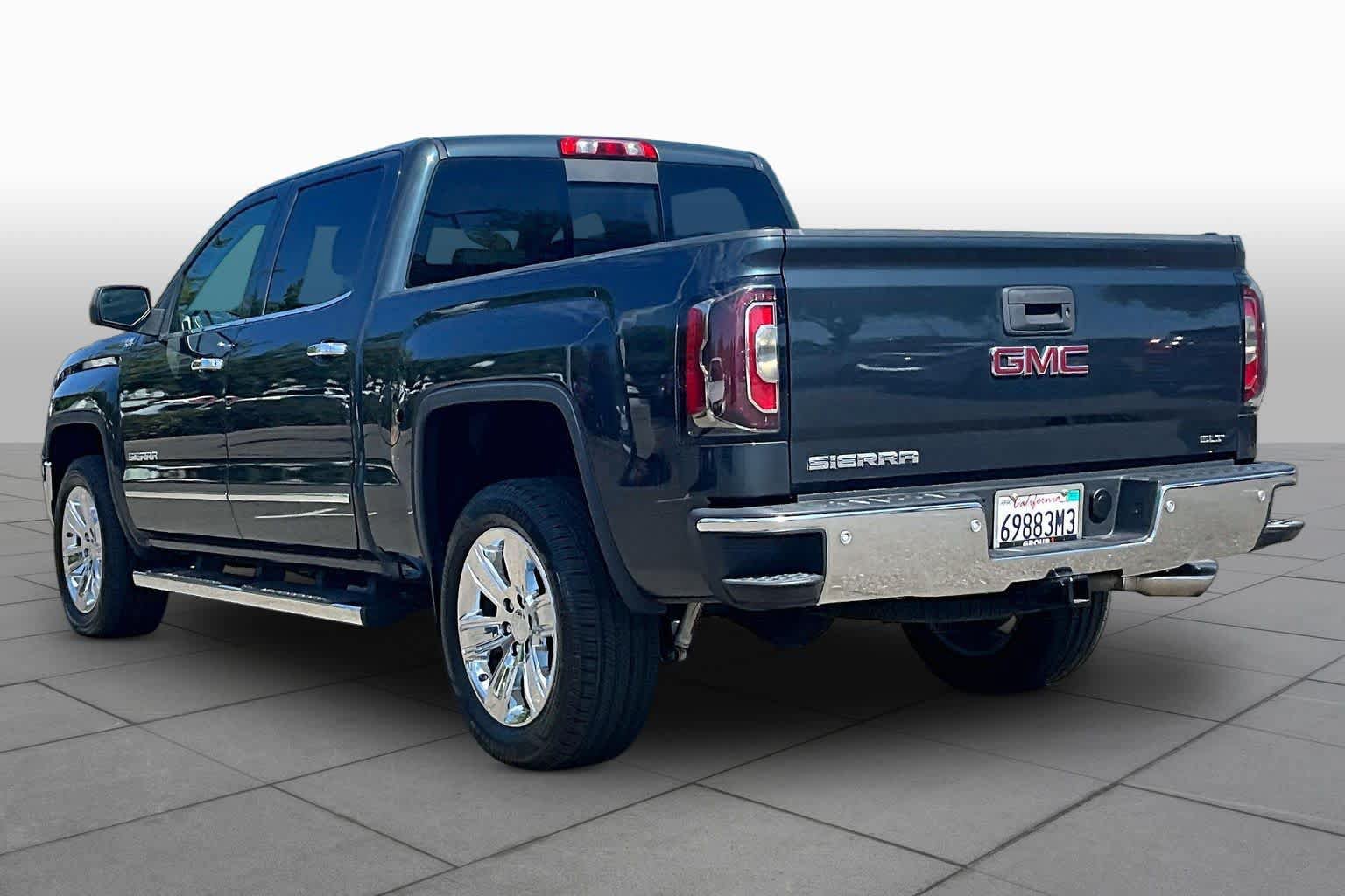 Used 2018 GMC Sierra 1500 SLT AWD/4WD image 11