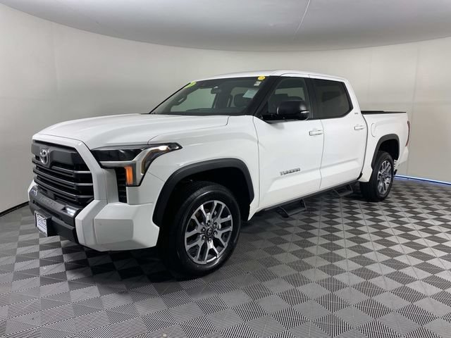 Used 2026 Toyota Tundra SR5 AWD/4WD image 4