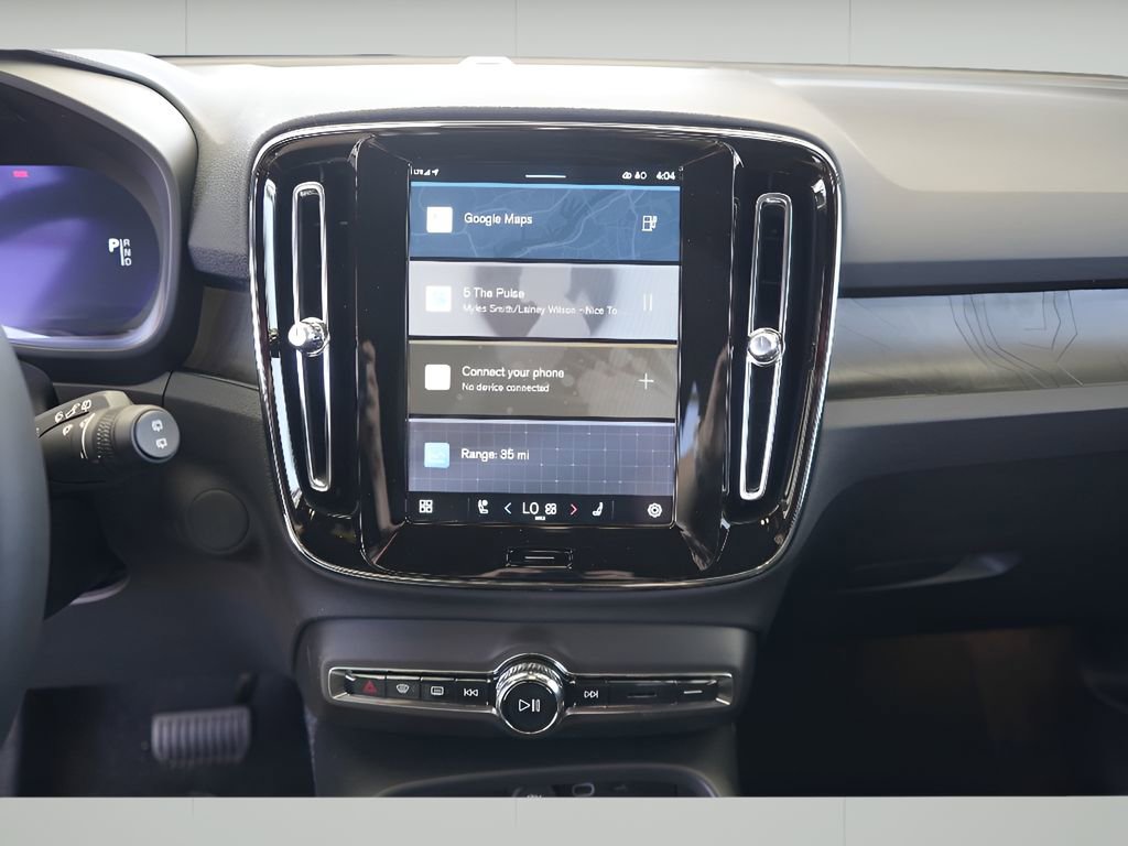 New 2025 Volvo EX40 Core w/ Climate Package image 13