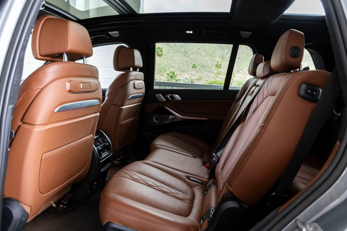 Certified 2025 BMW X7 M60i image 25