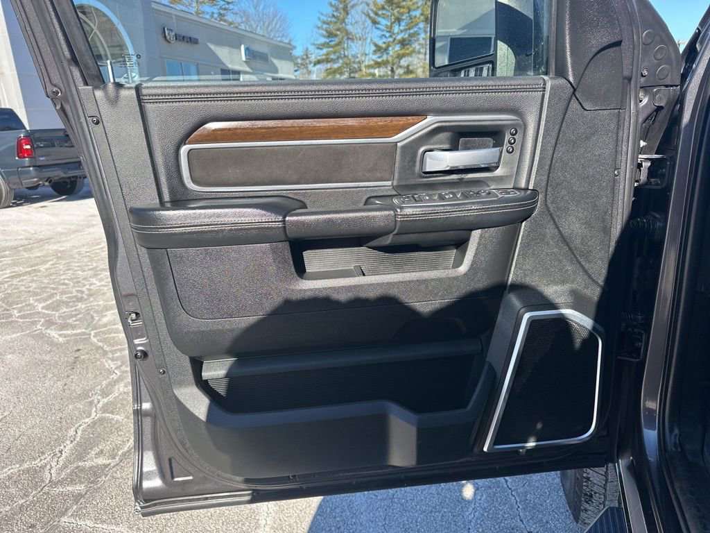 Used 2023 RAM 2500 Laramie image 15