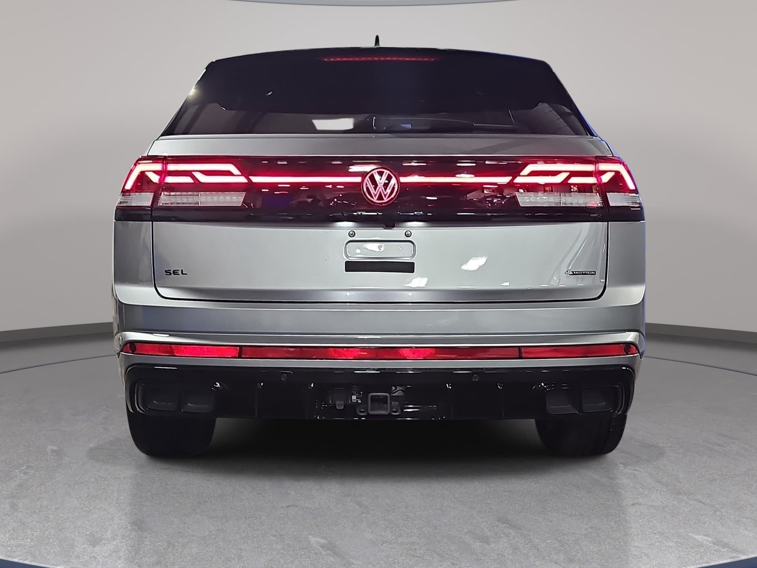 Used 2026 Volkswagen Atlas Cross Sport SEL R-Line AWD/4WD image 6