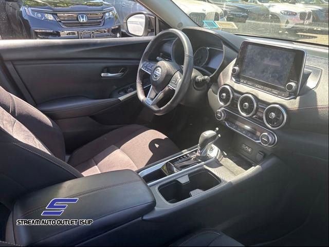 Used 2023 Nissan Sentra SR w/ Electronics Package image 10