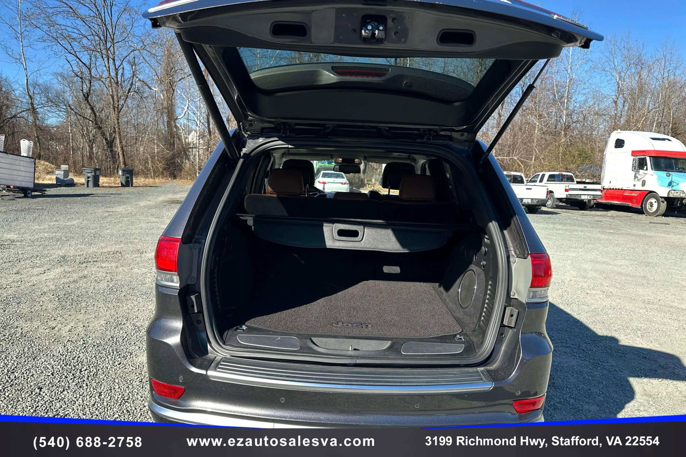 Used 2015 Jeep Grand Cherokee Summit w/ Platinum Series Group image 11