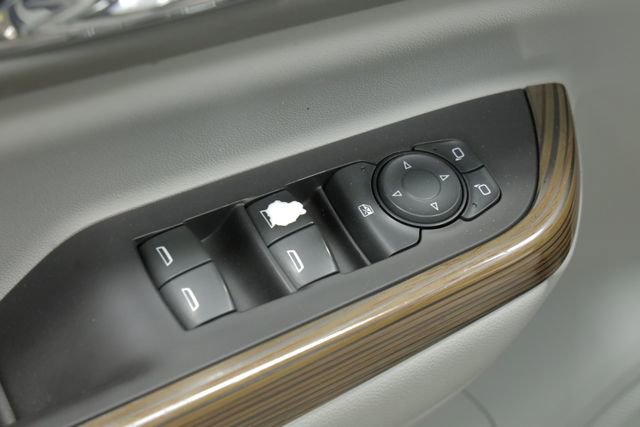 Used 2019 GMC Acadia SLE image 26