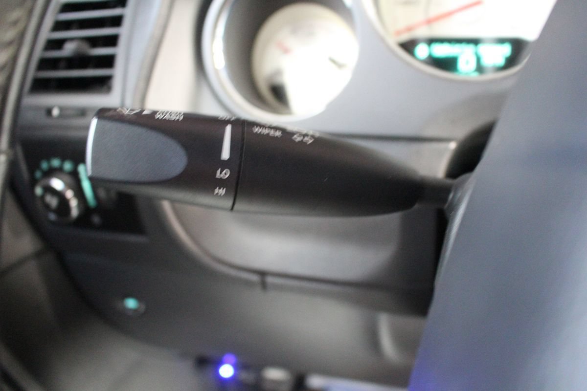 Used 2013 Dodge Challenger R/T Plus RWD image 19