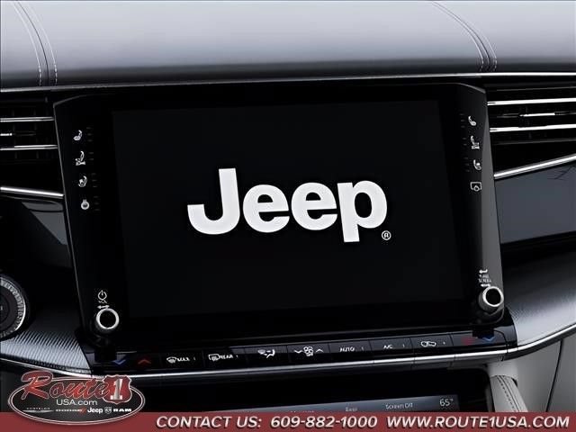 New 2026 Jeep Grand Wagoneer L Summit w/ Premium Group III AWD/4WD image 19