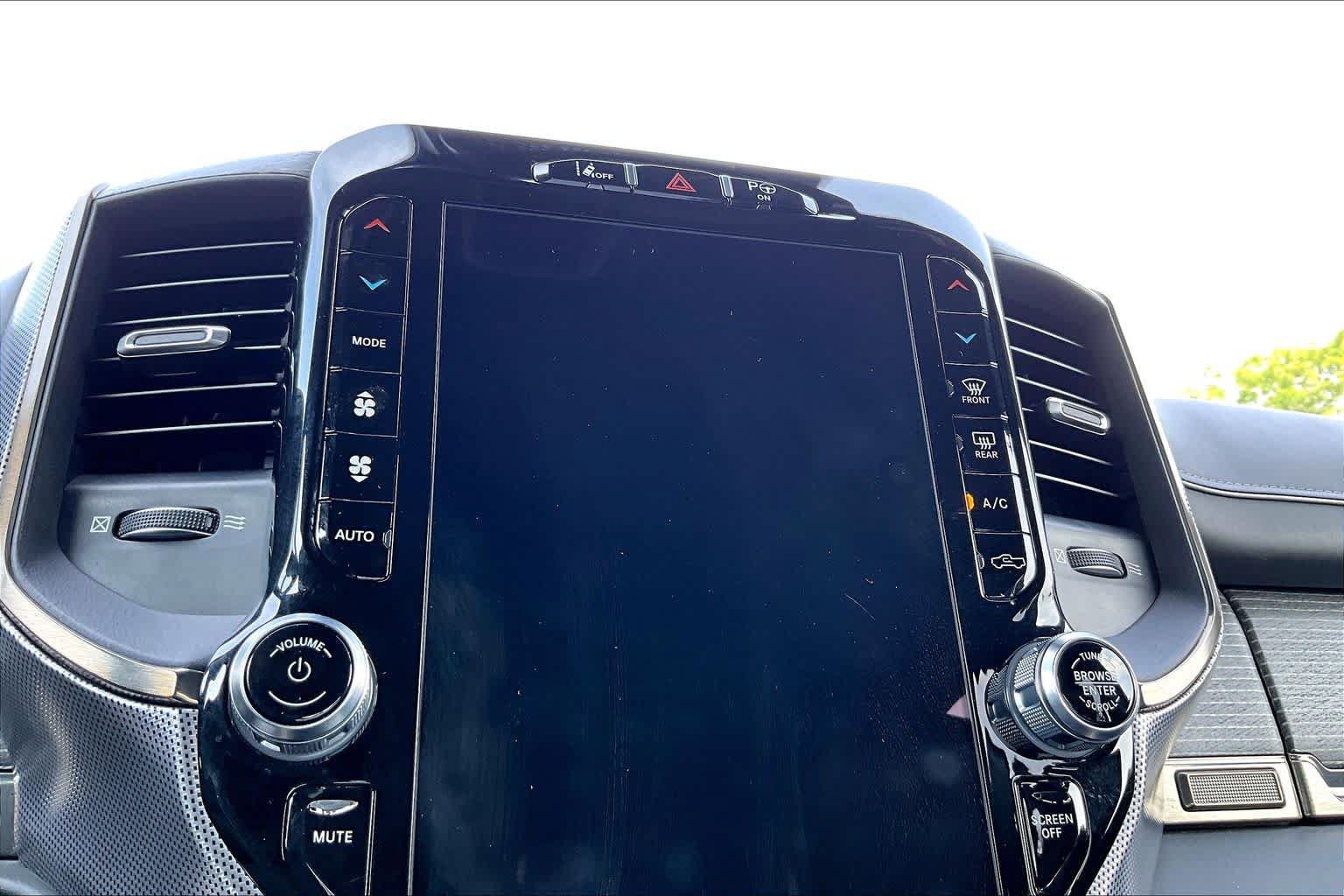 Used 2020 RAM 1500 Limited AWD/4WD image 34