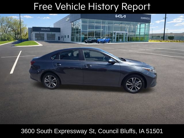 Used 2024 Kia Forte LXS FWD image 5