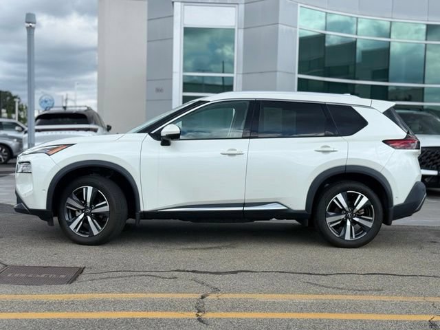 Used 2023 Nissan Rogue SL w/ SL Premium Package AWD/4WD image 3
